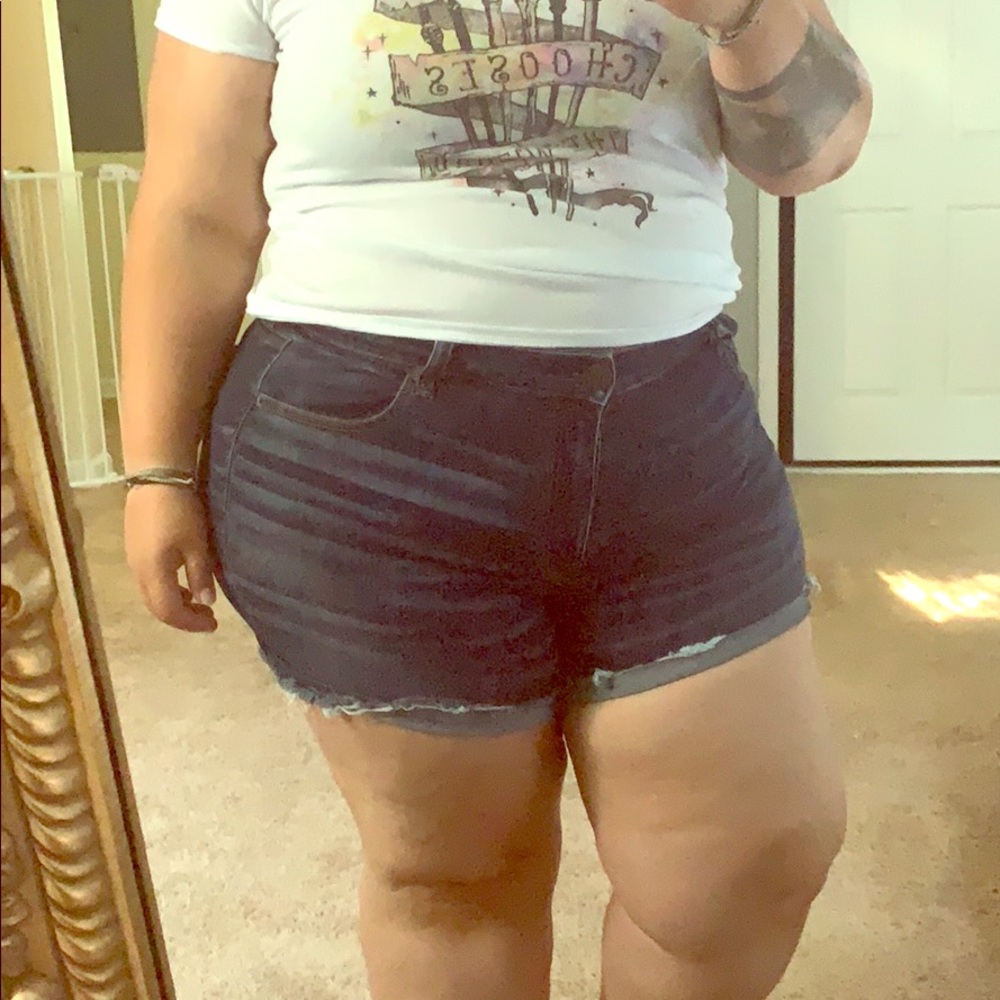 Ae shorts size 18